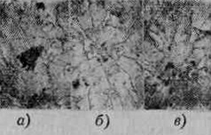 Строение графита, выявленное на электронном микроскопе, в чугуне, обработанном иттрием